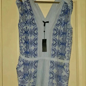 BCBGMAXAZRIA Vance, color Light Oasis size L.